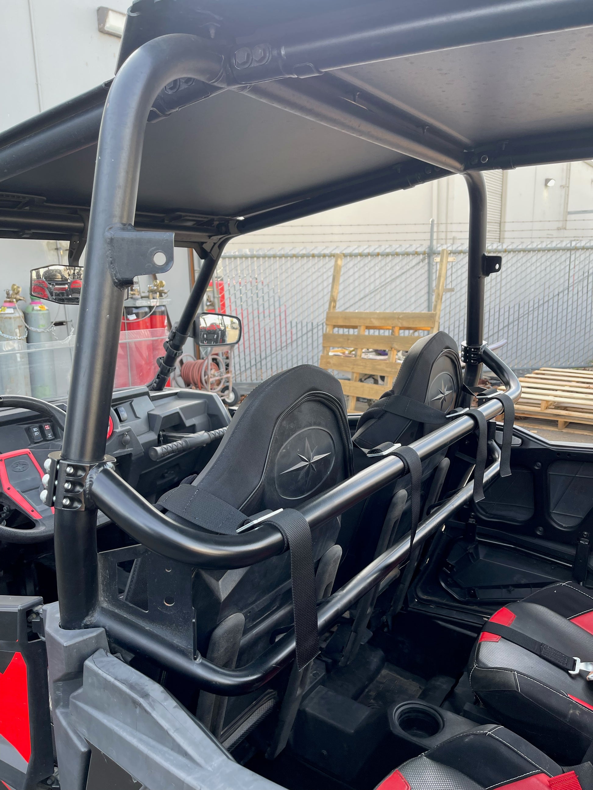 Polaris XP 4 1000 Harness Bar
 Harness Factory UTV
Factory UTV Polaris XP41000 Harness Bar
